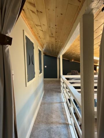 Ferienwohnung Froggy Goggle Barn Marathon Exterior foto